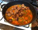 Foto del paso 4 de la receta: Albóndigas a la jardinera