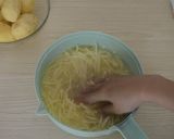 Foto langkah ke 1 dari resep Kentang Mustofa (Tips Renyah Awet 2 Bulan).