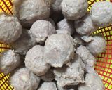 Foto langkah ke 7 dari resep Bakso sapi.