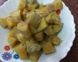A picture of step 1 of Stir Fry Sweet Potato.