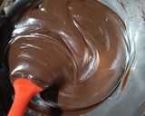 Foto del paso 16 de la receta: Tarta de chocolate con profiteroles de cacao