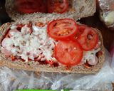 Töltött teljeskiörlésű veknik recept fázis 5 fotója