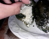 Foto del paso 2 de la receta: Poblano relleno de queso en salsa de jocoque