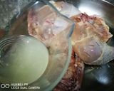 A picture of step 2 of Grilled mango chicken.