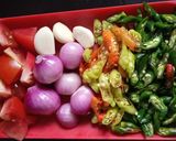 Foto langkah ke 3 dari resep Tumis Kering Udang Rebon Cabe Ijo.
