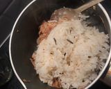 A picture of step 3 of Fried shallot and coriander rice.