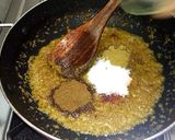 A picture of step 3 of Kadai paneer Recipe.