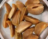 A picture of step 1 of Chikoo shake.