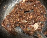 A picture of step 1 of Nut Oats healthy Bar.