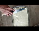 A picture of step 2 of Tiramisu..