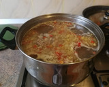 Foto del paso 8 de la receta: Espinazo de cerdo con patata en sopa para toda familia