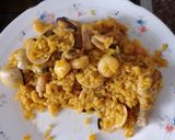 A picture of step 7 of Mixed Paella with Chicken.