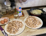Foto del paso 1 de la receta: Tarta de setas con bacon y nueces
