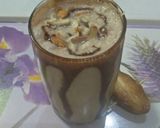 A picture of step 3 of Chocolaty Chickoo milk shake.