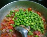 A picture of step 5 of Masala peas.