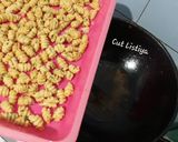 Foto langkah ke 4 dari resep Kue Garpu Gurih Renyah.