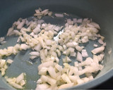 Foto del paso 4 de la receta: Crepas rellenas en salsa de tomate y eneldo