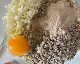 Foto del paso 1 de la receta: Tostadas de ajonjolí bajas en carbs