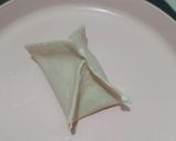 Foto langkah ke 3 dari resep Crab Rangoon / Pangsit Cheesy Crab.
