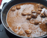 Foto del paso 2 de la receta: Arroz con butifarra y caracoles (aprovechamiento)