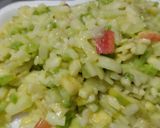 Foto del paso 7 de la receta: Ensalada fresca de pepino, manzana y tomate verde🍏🧅🍅🥒🥙🥗
