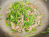 沙茶牛肉炒空心菜