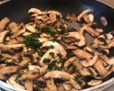 Foto del paso 7 de la receta: Zupa di fiori di zucca (sopa de flores de calabaza)