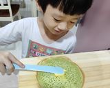 Foto langkah ke 5 dari resep Martabak Pandan Teflon.