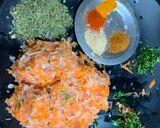 A picture of step 2 of Carrot -Radish Paratha.