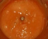 A picture of step 4 of Papaya shake.