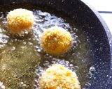Foto langkah ke 8 dari resep Bitterballen Kentang Daging.