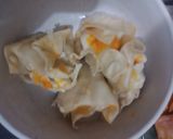Foto langkah ke 6 dari resep Pangsit goreng dan pangsit kukus simple.