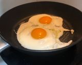 Foto del paso 4 de la receta: Hamburguesa con huevos a la plancha y crema de aguacate en Lékué Grill