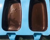 A picture of step 3 of Cakesicles.