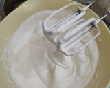 Foto langkah ke 2 dari resep Bolu kukus ketan hitam layak jual.