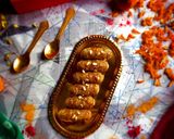 চিঁড়ের চমচম (chirer cham cham recipe in Bengali) রেসিপির ধাপ 7 ছবি