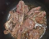 Foto del paso 4 de la receta: Chuletas al chile guajillo