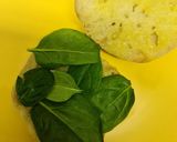 A picture of step 4 of Lamb burger.