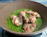 Foto langkah ke 6 dari resep Tumis Ayam Cabe Ijo.