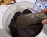 Foto langkah ke 2 dari resep Oreo Cheese Cake Simple.