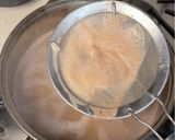 A picture of step 3 of Vietnamese Crab-cake Noodle Soup | Bún Riêu.