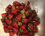 Foto del paso 1 de la receta: Mi mermelada de frutillas. Còmo hacerla y guardarla