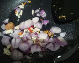 Foto langkah ke 2 dari resep Tumis daun pepaya.