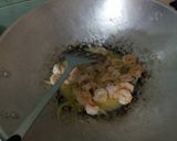 Foto langkah ke 4 dari resep Udang goreng mentega kecap manis.