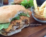 Foto langkah ke 11 dari resep KFC Inspired Burger Ayam Krispy.