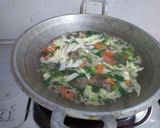 Foto langkah ke 14 dari resep SOP Daging Segar Selalu.
