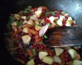 A picture of step 2 of Fruit pulav.