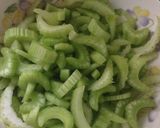 Foto del paso 1 de la receta: Ensalada de Apio Rúcula (berro)Tomate
