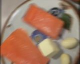 A picture of step 4 of Salmon with Garlic Butter.