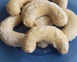 Omlós diós kifli recept fázis 3 fotója